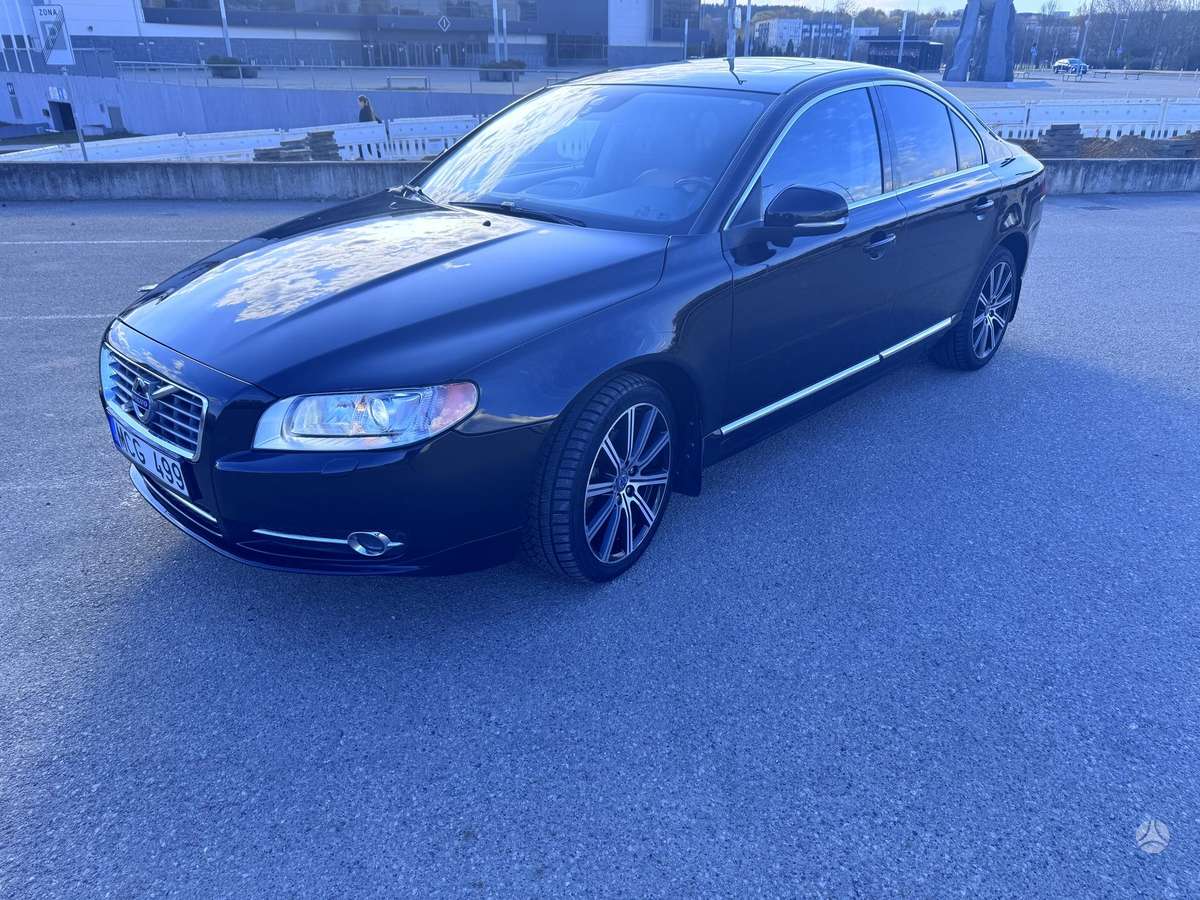 Volvo S80, 3.0 l., Седан