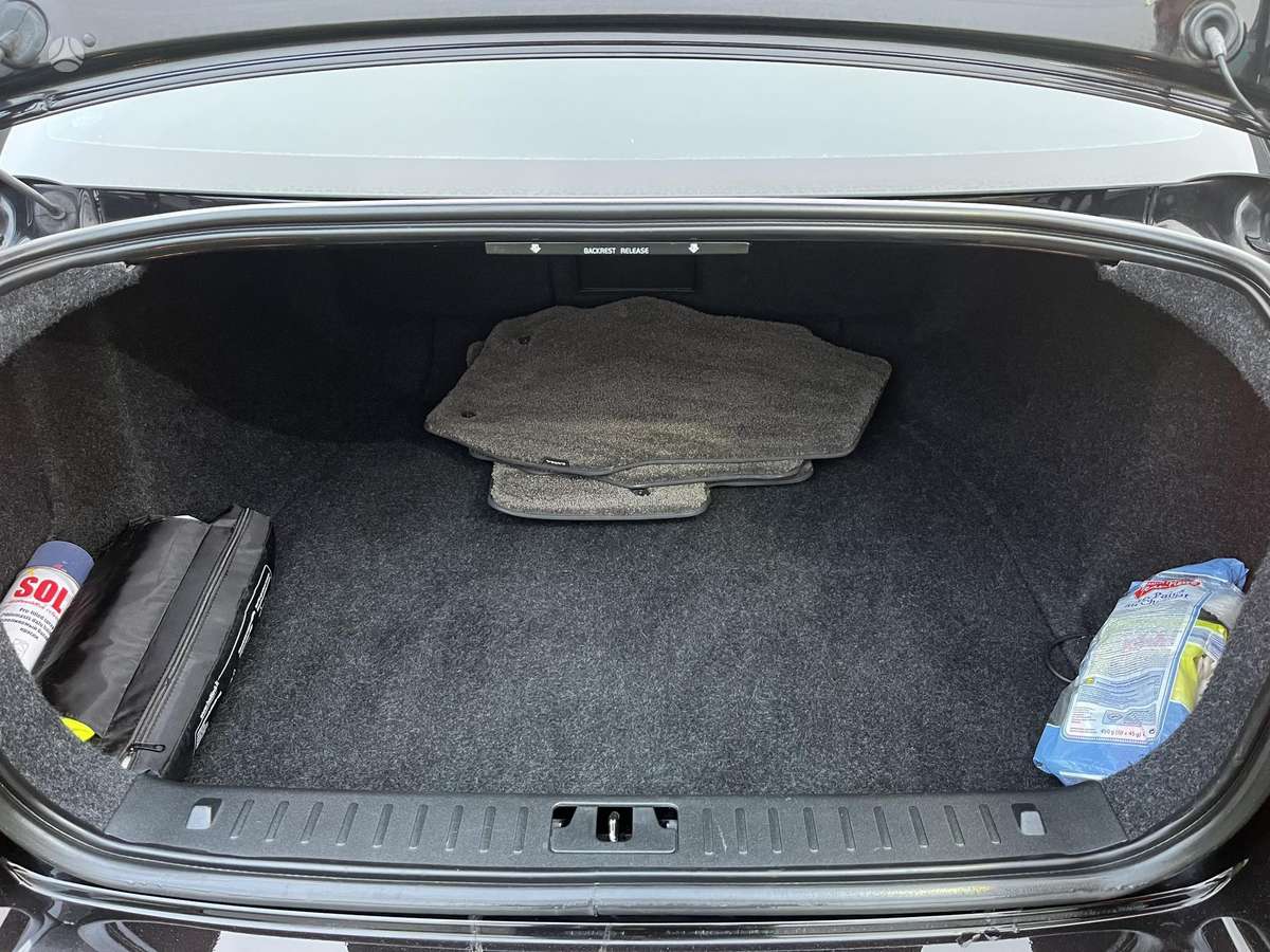 Volvo S80, 3.0 l., Седан