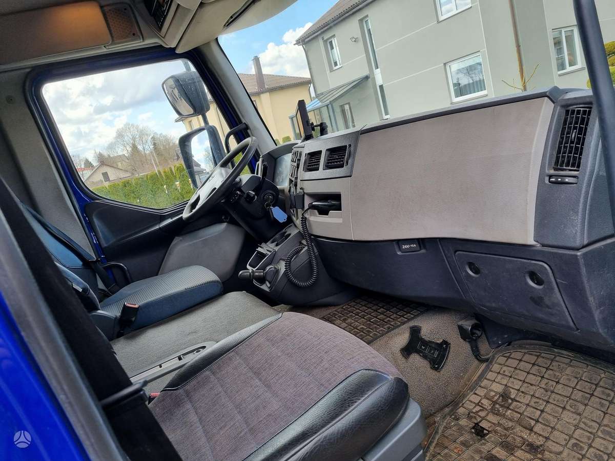Volvo FL 260, refrigerated trucks