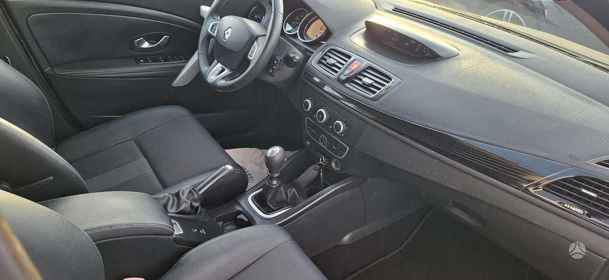 Renault Megane - 8
