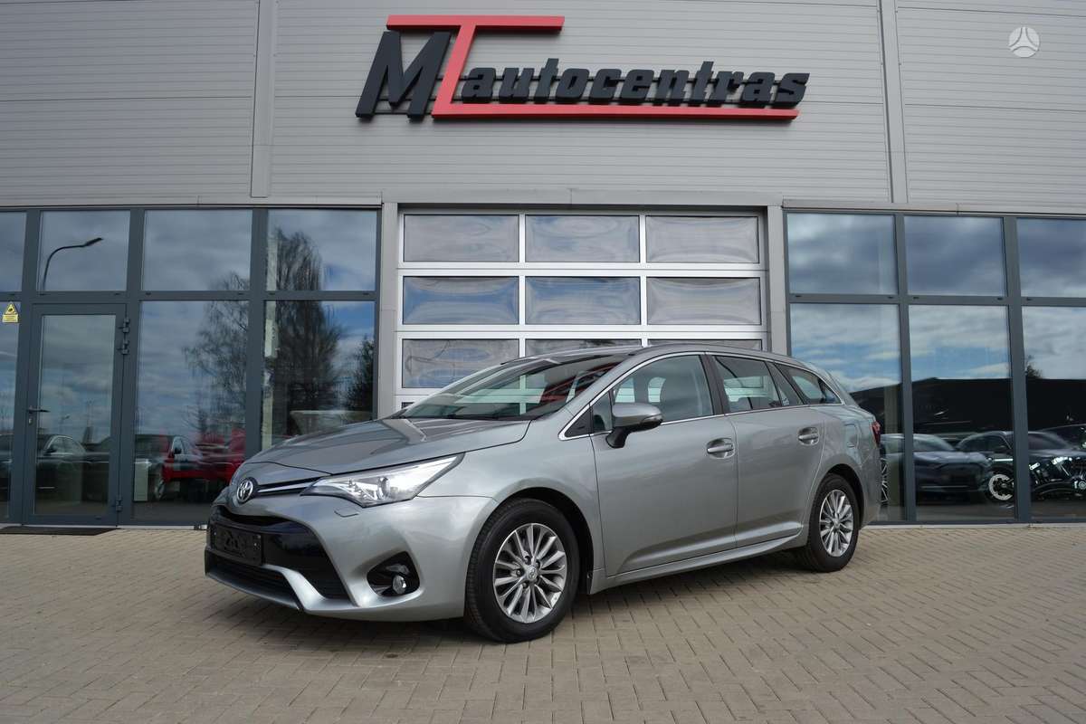 Toyota Avensis, 2.0 l., wagon
