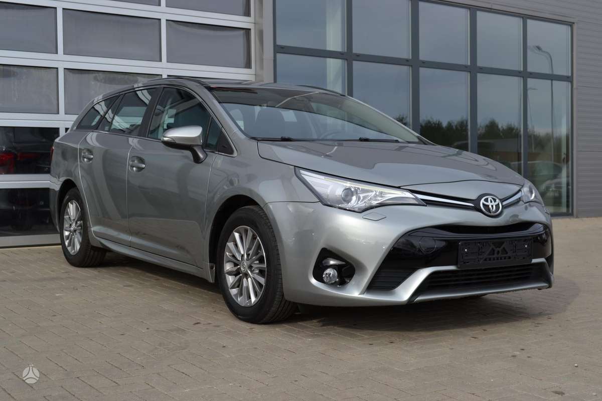 Toyota Avensis, 2.0 l., wagon