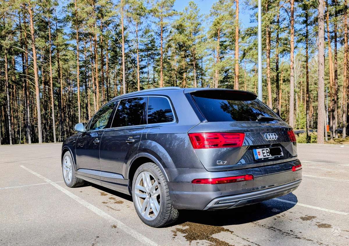 Audi Q7 e-tron, 3.0 l., hatchback