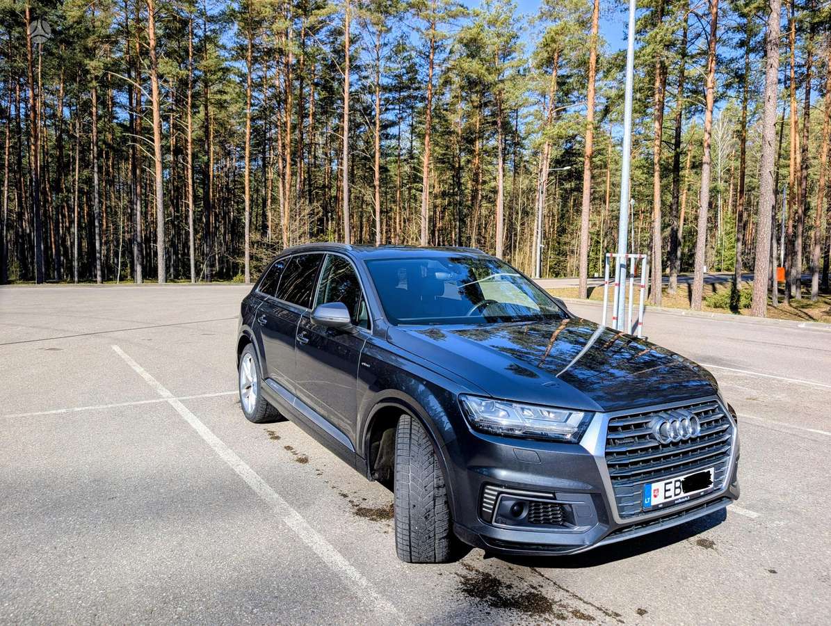Audi Q7 e-tron, 3.0 l., hatchback