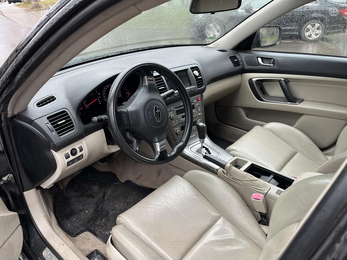 Subaru Legacy, 3.0 l., Универсал
