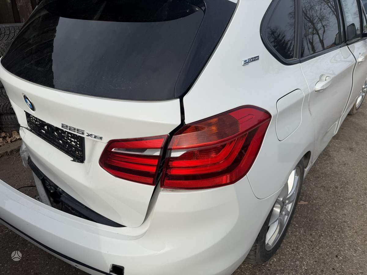 BMW 2 serija