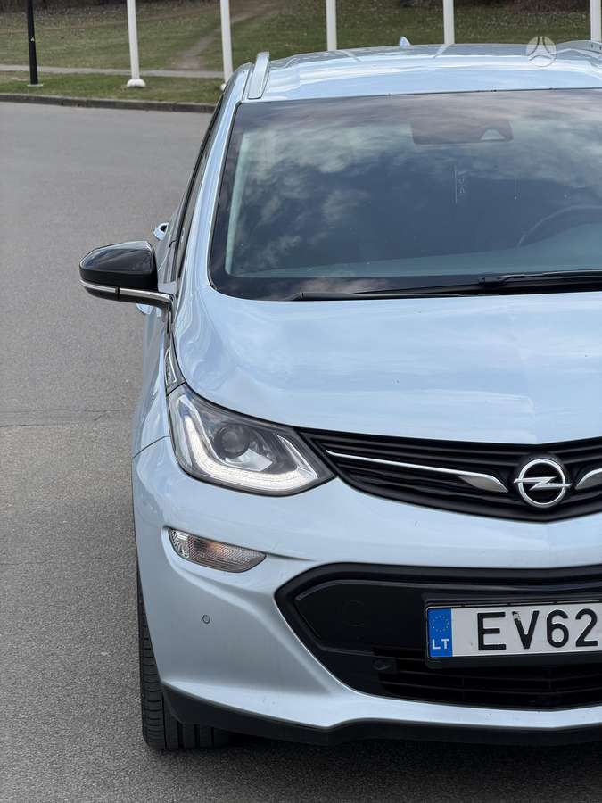 Opel Ampera, 60 kWh, hatchback