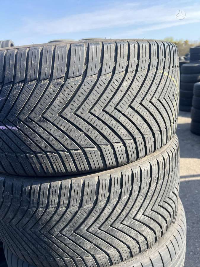 Imperial, universalios 245/35 R19