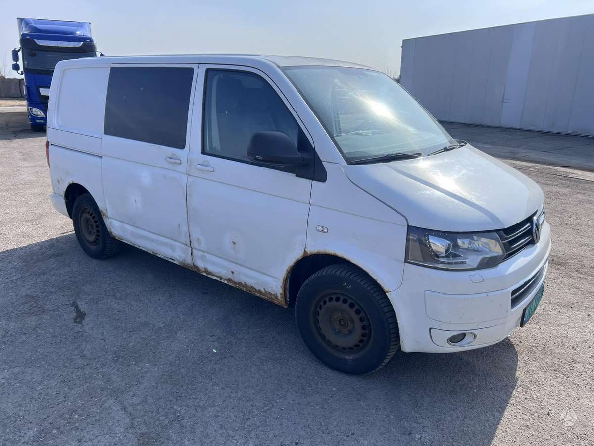 Volkswagen Transporter - 3