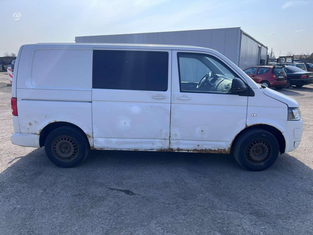 Volkswagen Transporter - 10