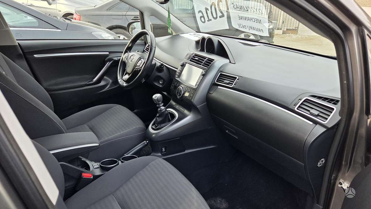 Toyota Verso - 10