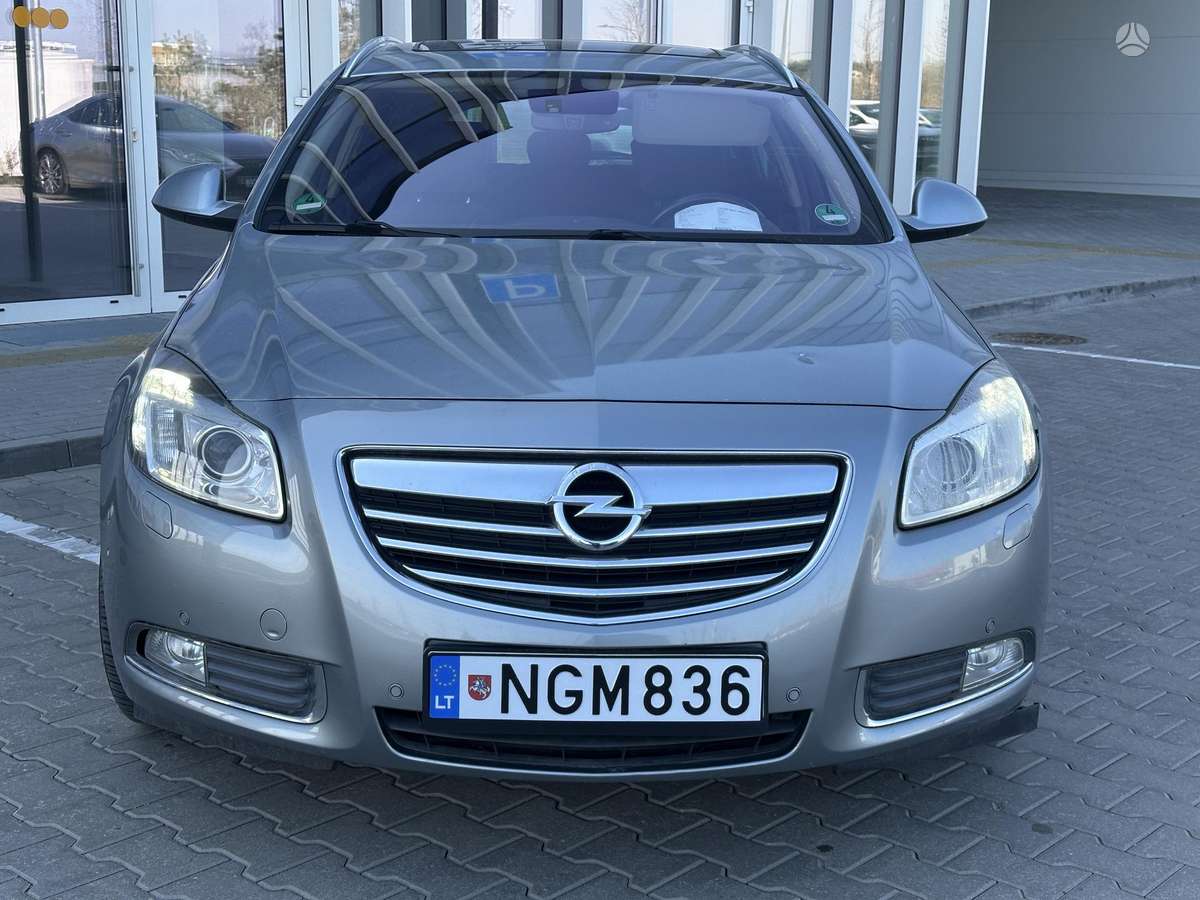 Opel Insignia, 2.0 l., Универсал