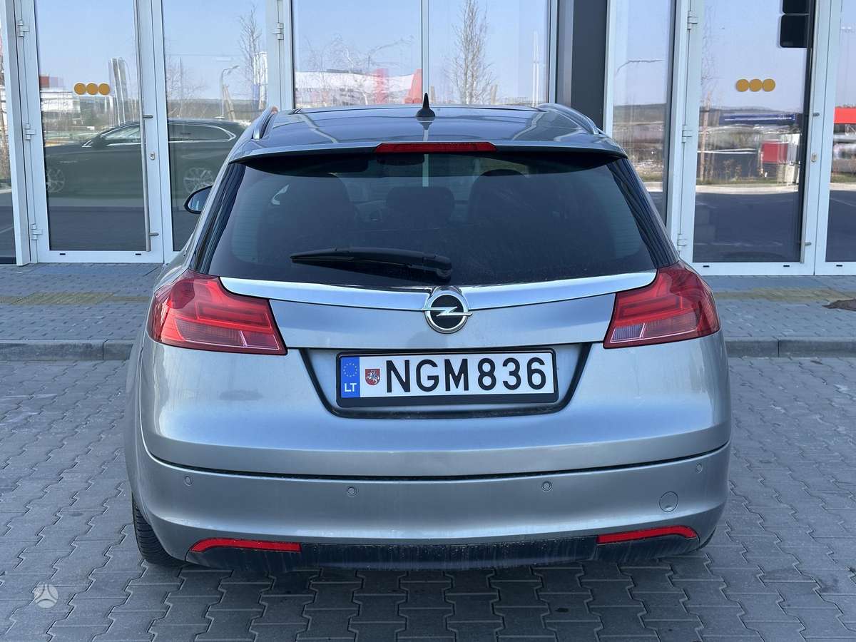 Opel Insignia, 2.0 l., Универсал