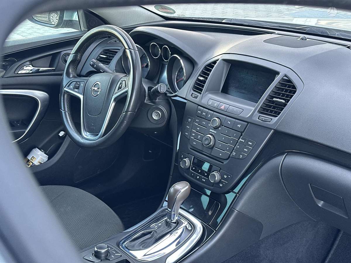 Opel Insignia, 2.0 l., Универсал