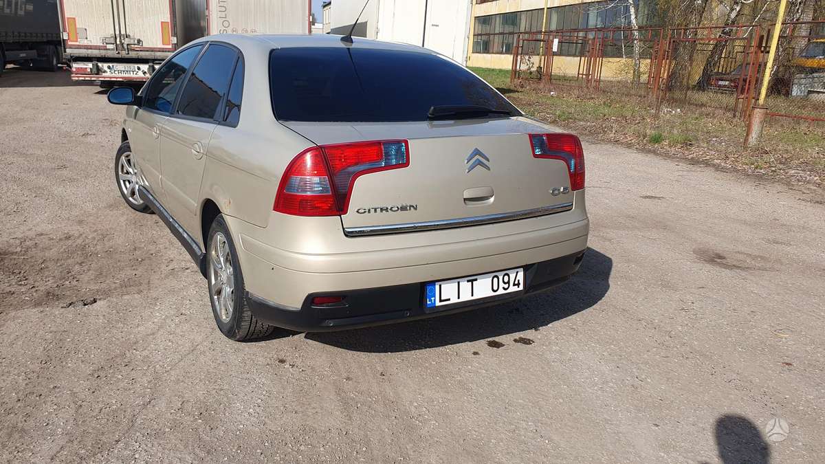 Citroen C5, 2.0 l., hatchback
