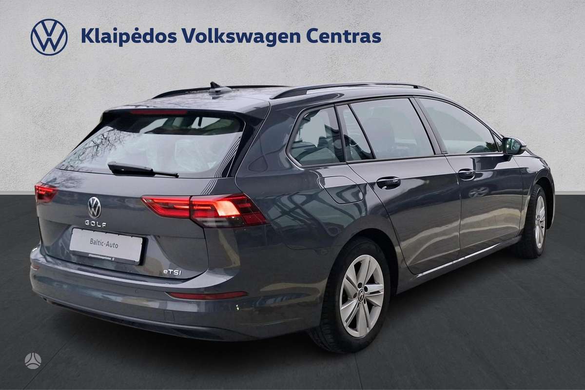 Volkswagen Golf - 5
