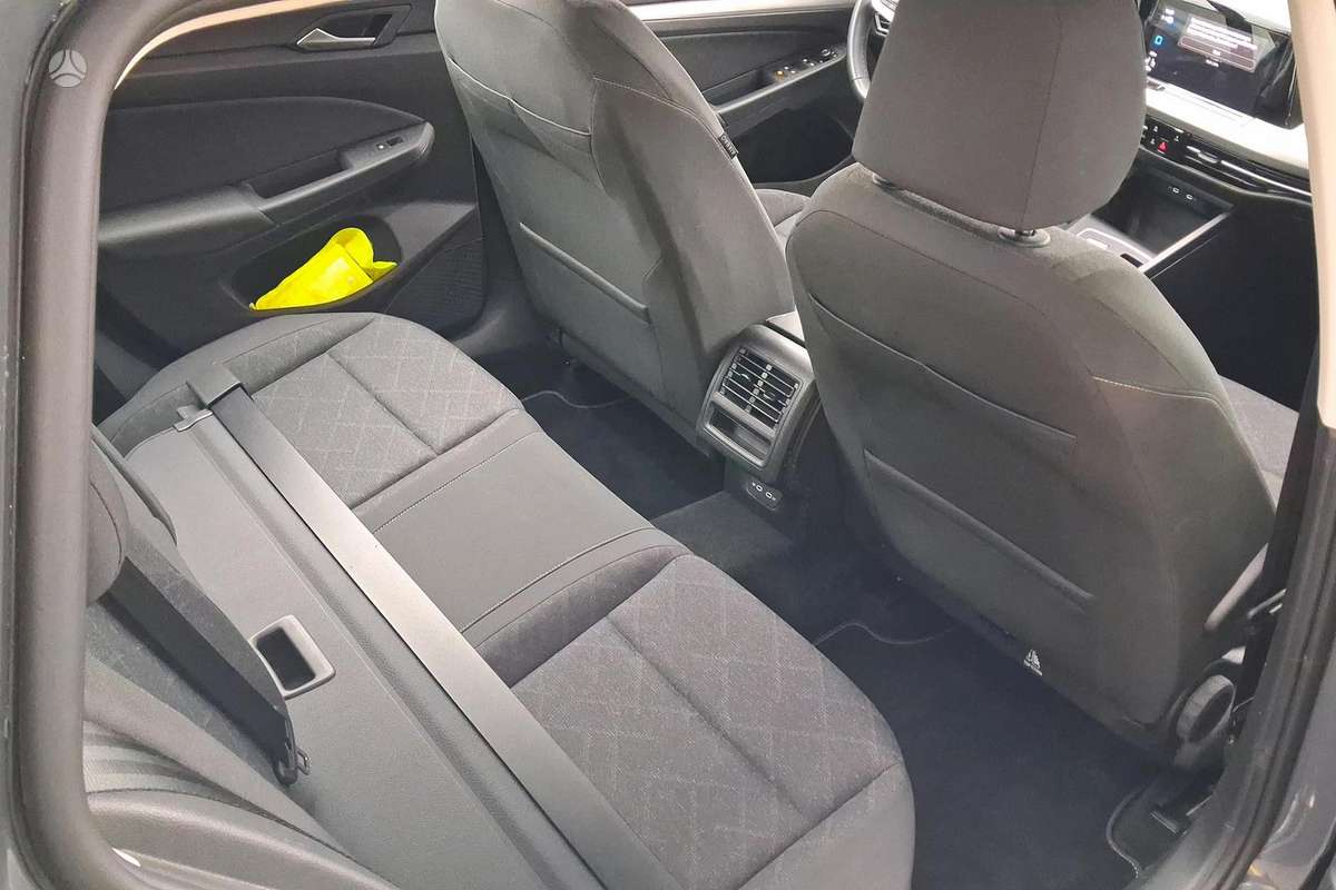 Volkswagen Golf - 7