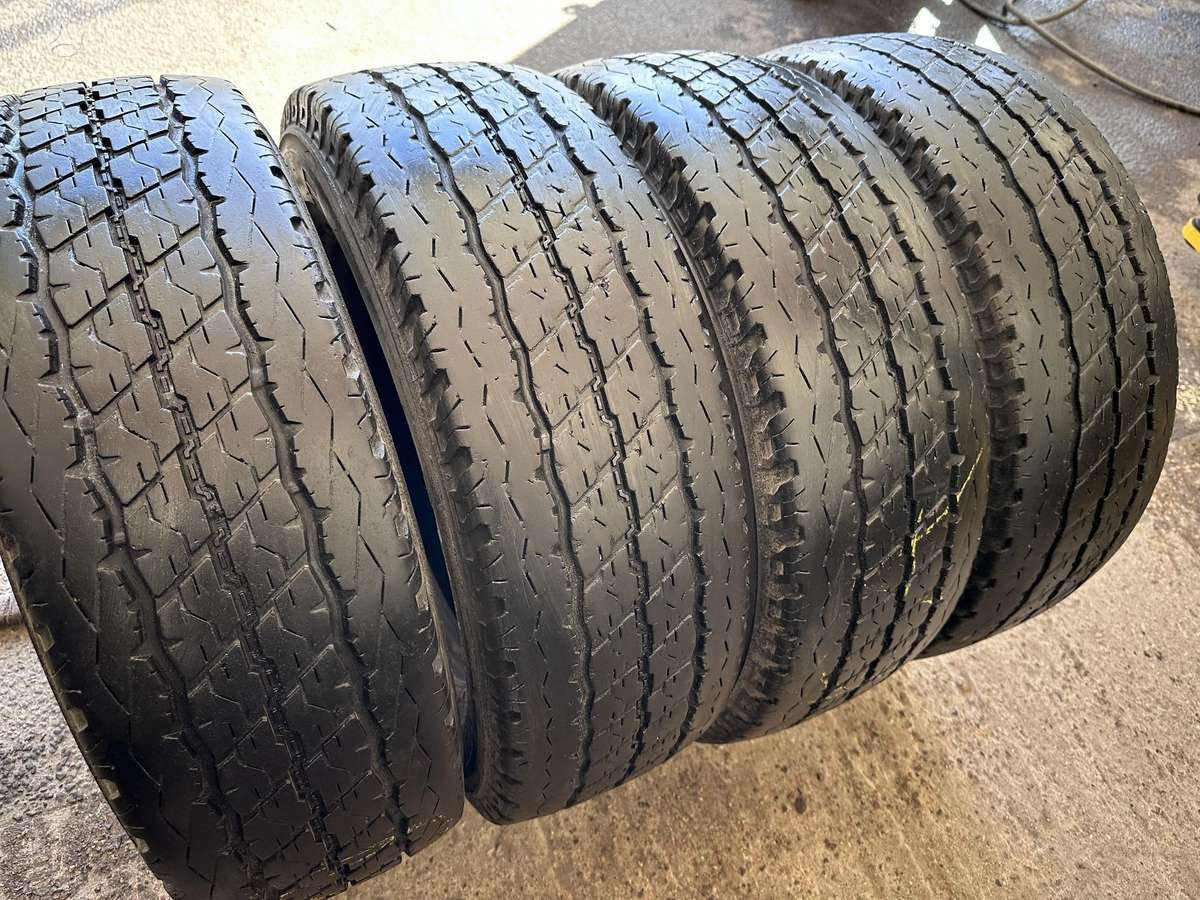 Bridgestone Duravis, vasarinės 215/70 R15