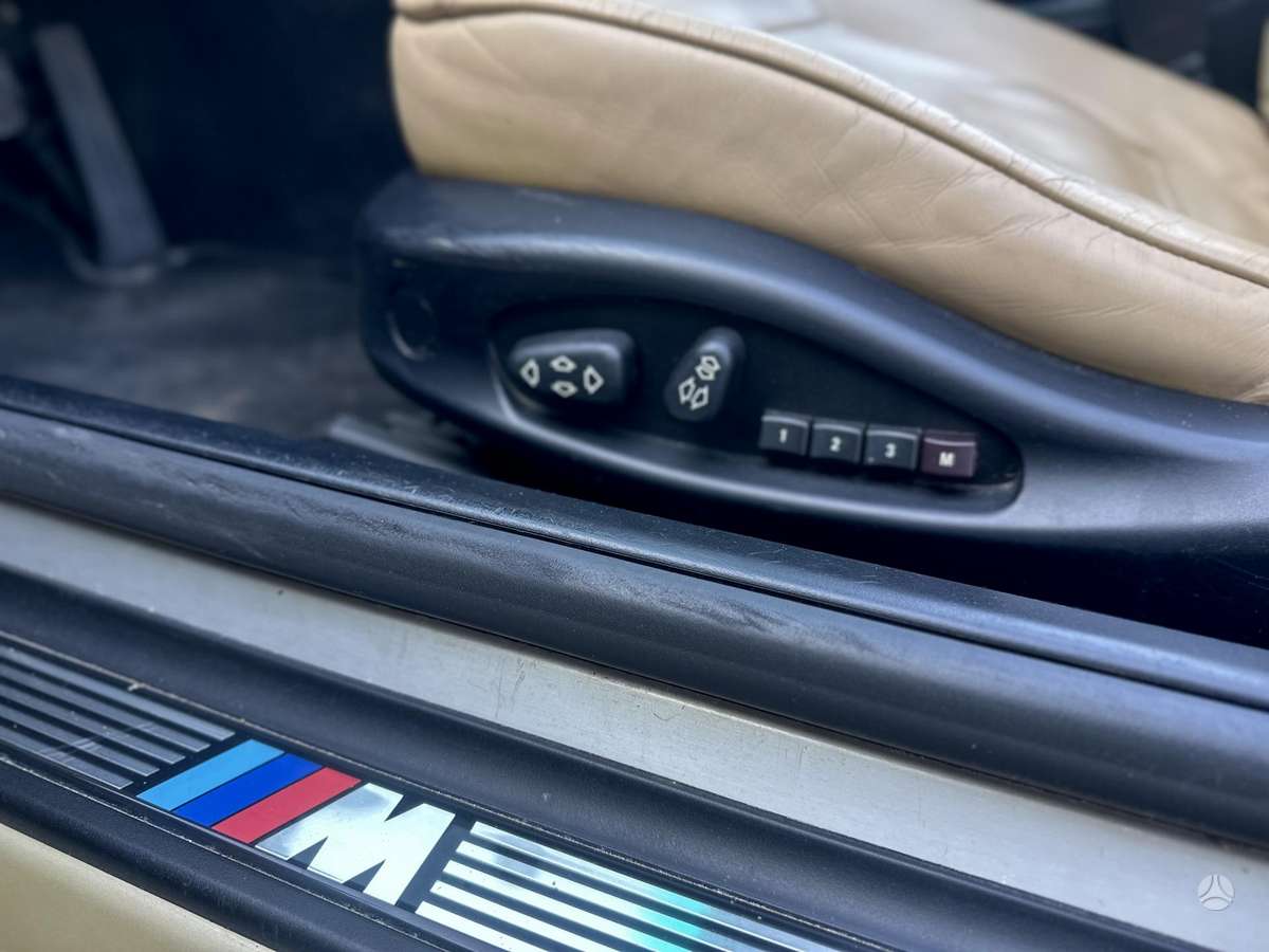 BMW 320, 2.2 l., convertible