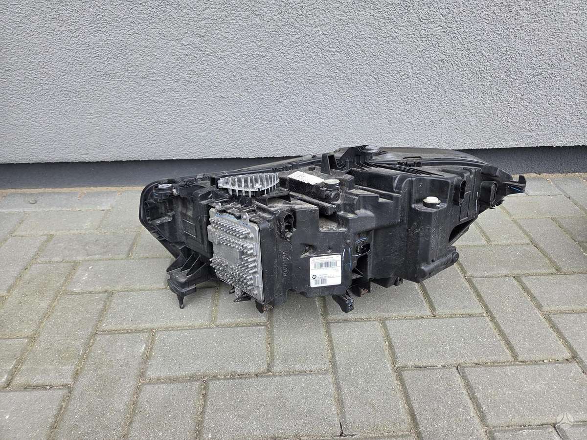 BMW X5 žibintai