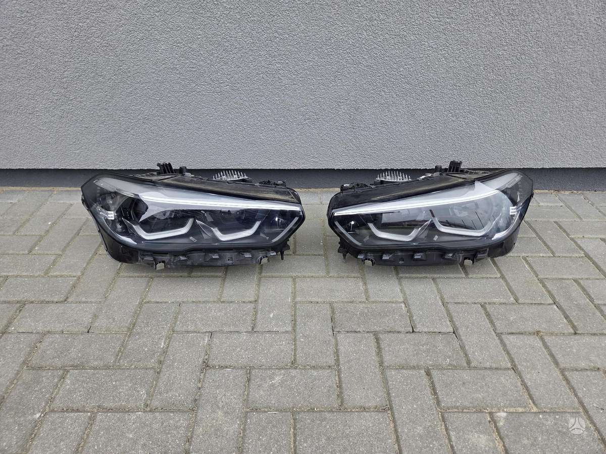 BMW X5 žibintai