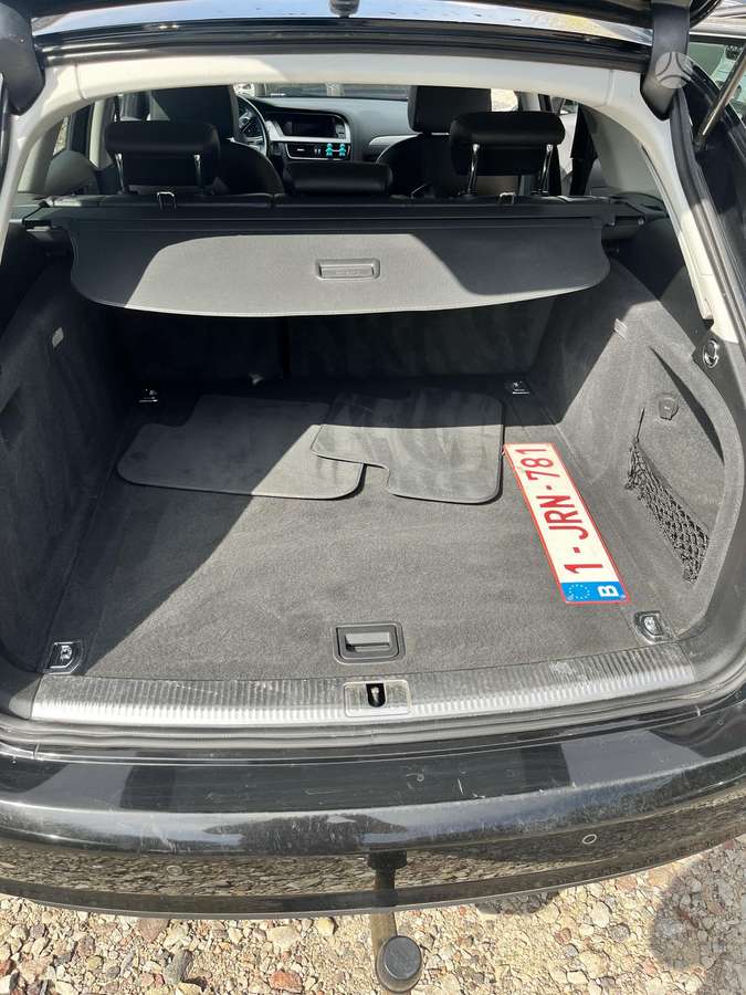 Audi A4, 1.8 l., Универсал