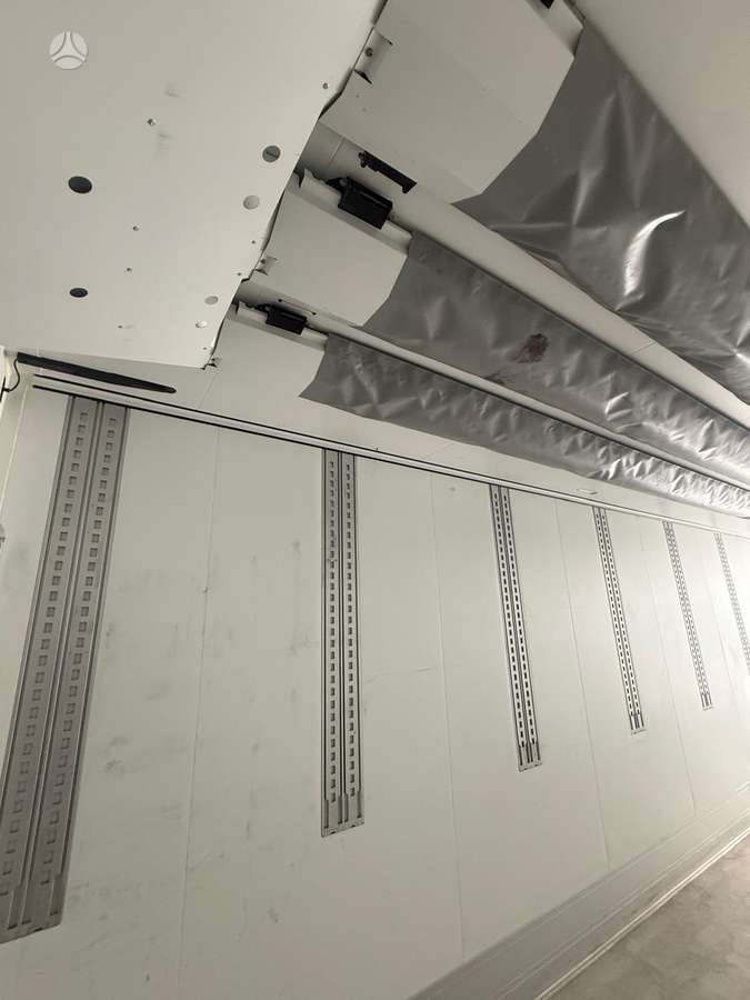 Schmitz Thermo King SLXi 300 FP-60, рефрижераторы