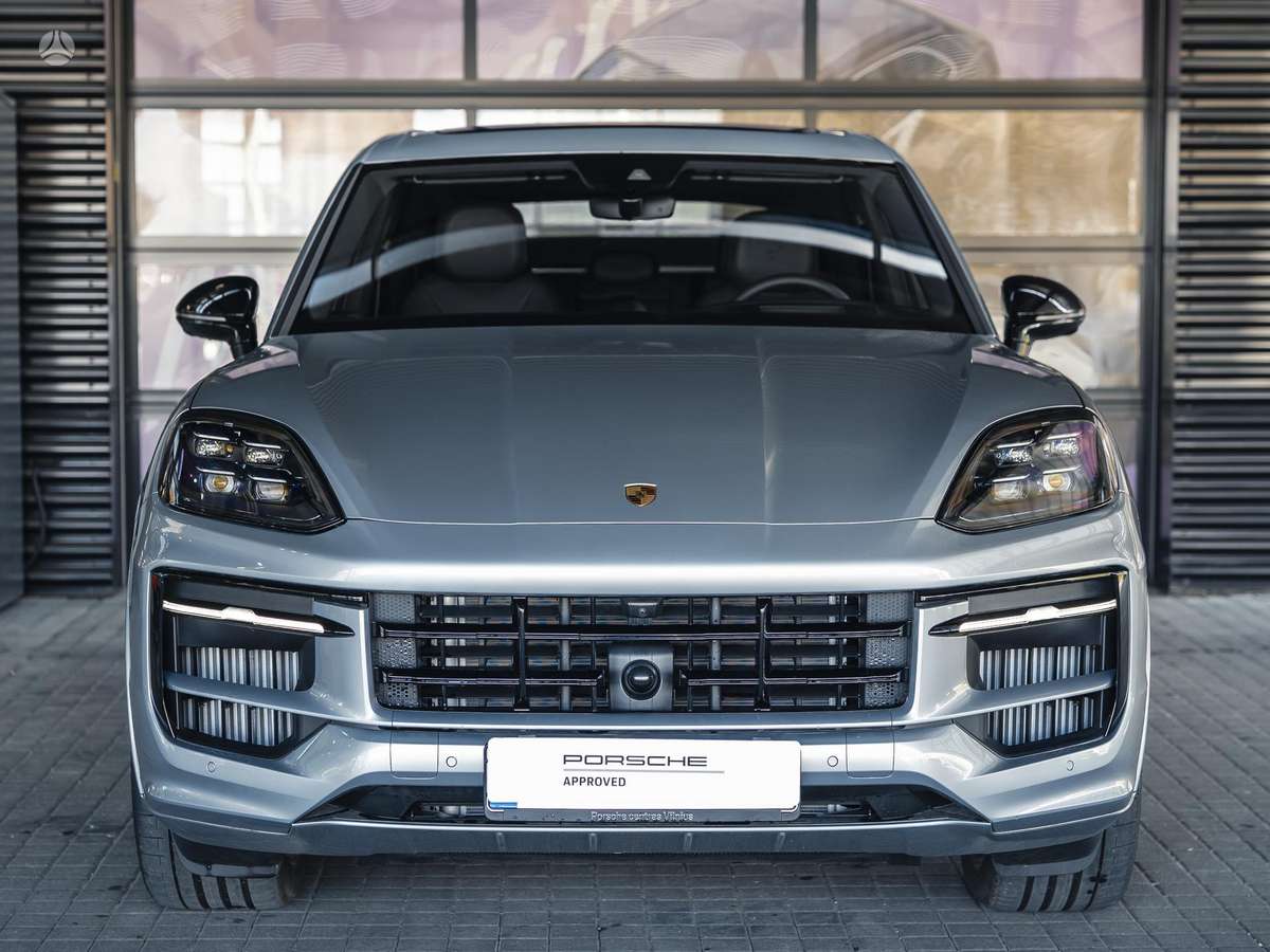 Porsche Cayenne - 8