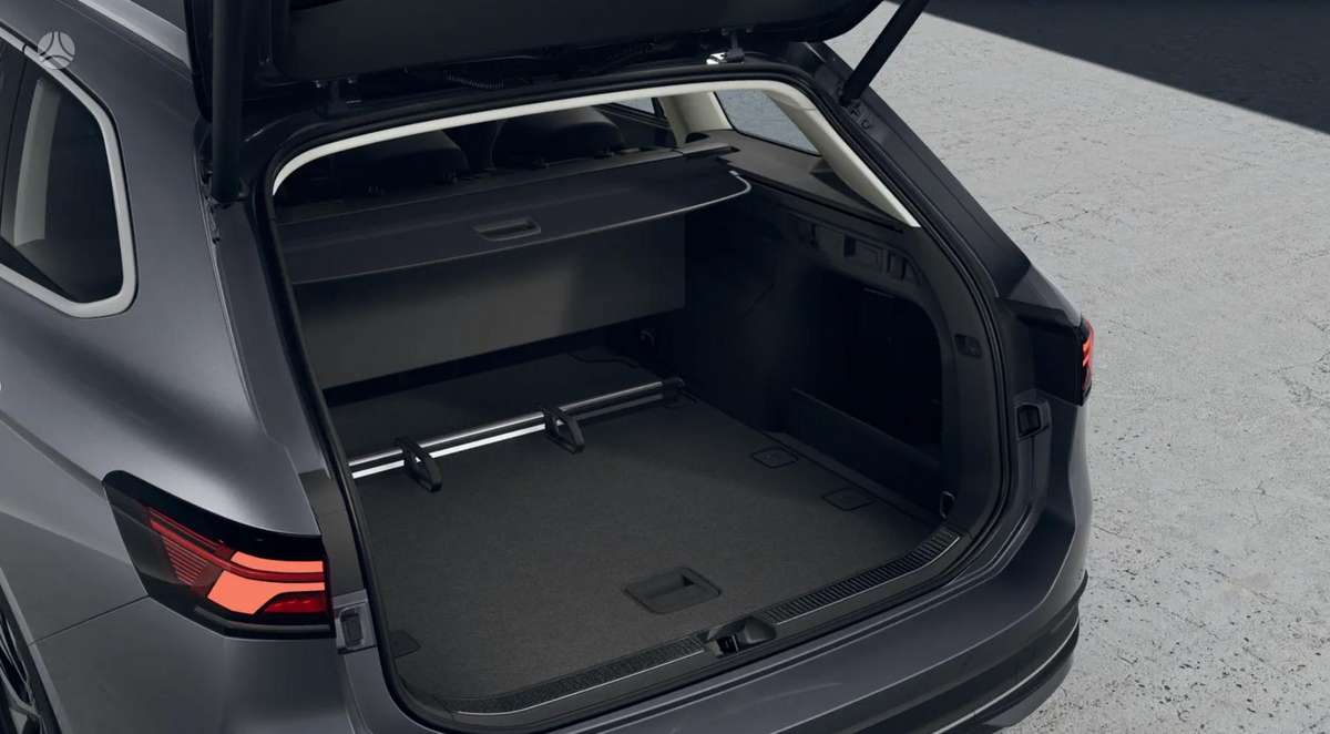 Volkswagen Passat - 4