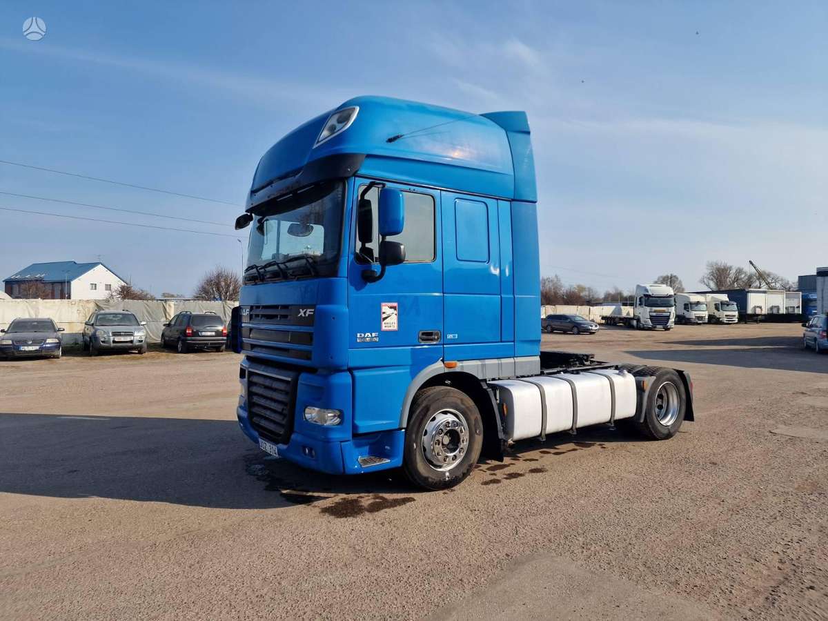 DAF 105,460, double sleeper
