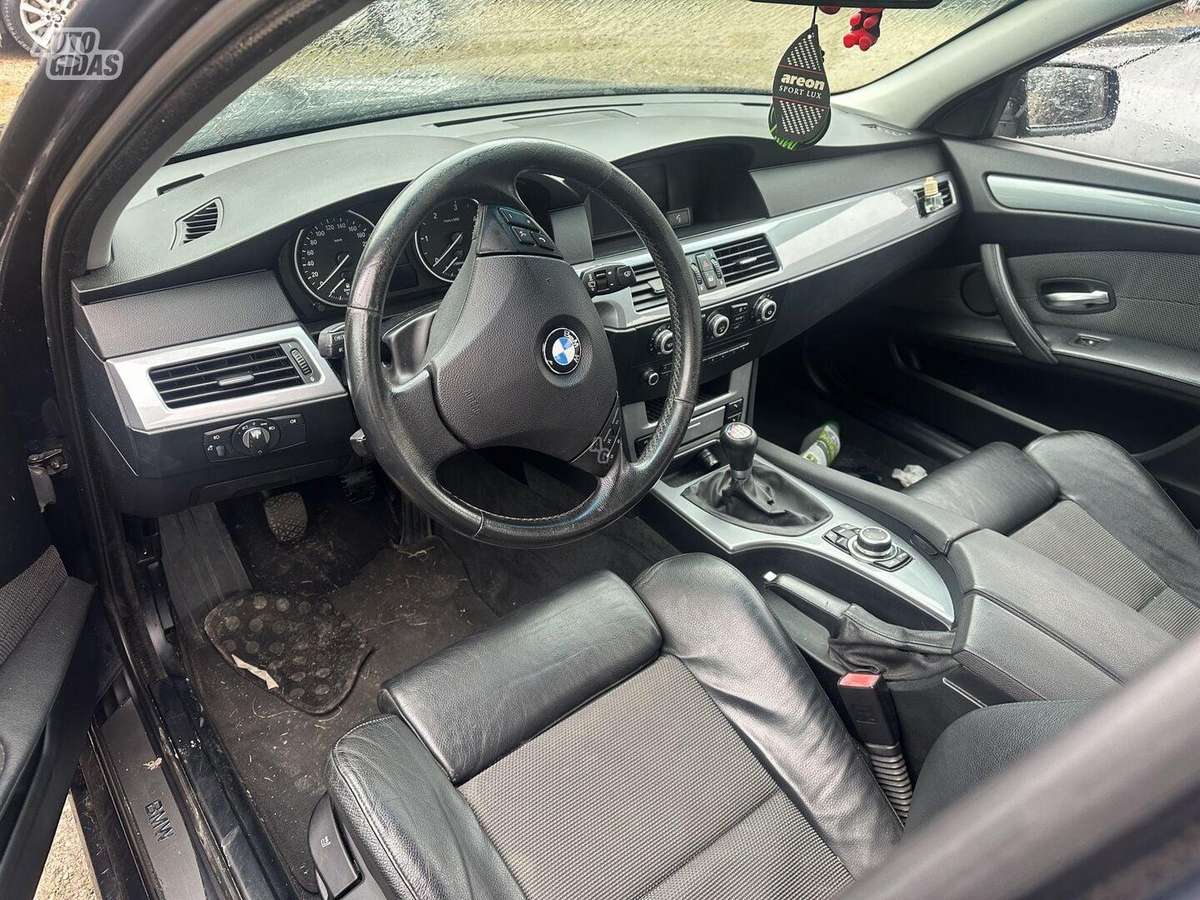 BMW 520, 2.0 l., Универсал