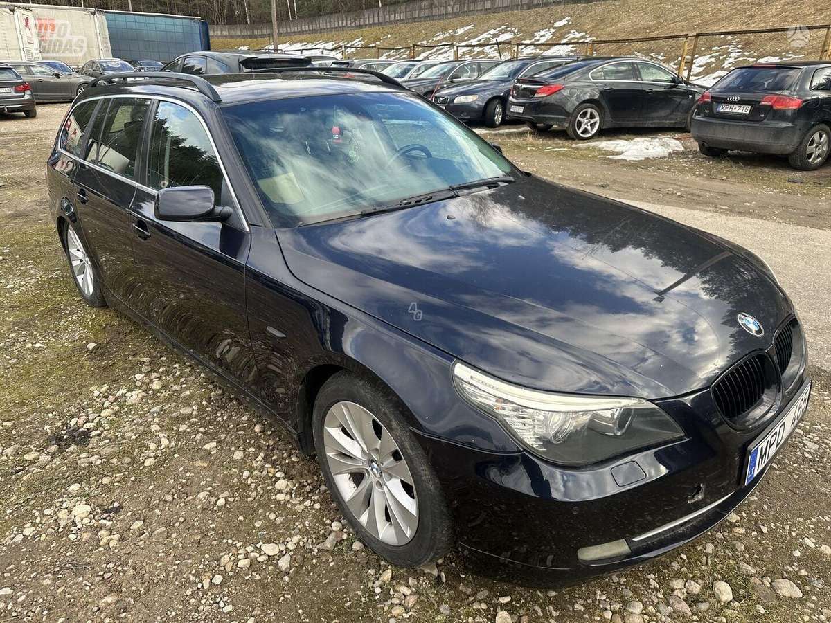 BMW 520, 2.0 l., wagon