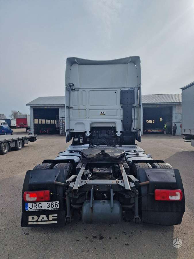 DAF 105,460, 2 спальных места