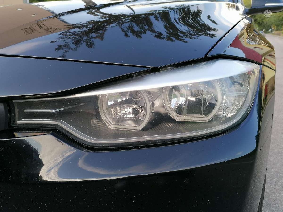BMW 328, 2.0 l., Седан