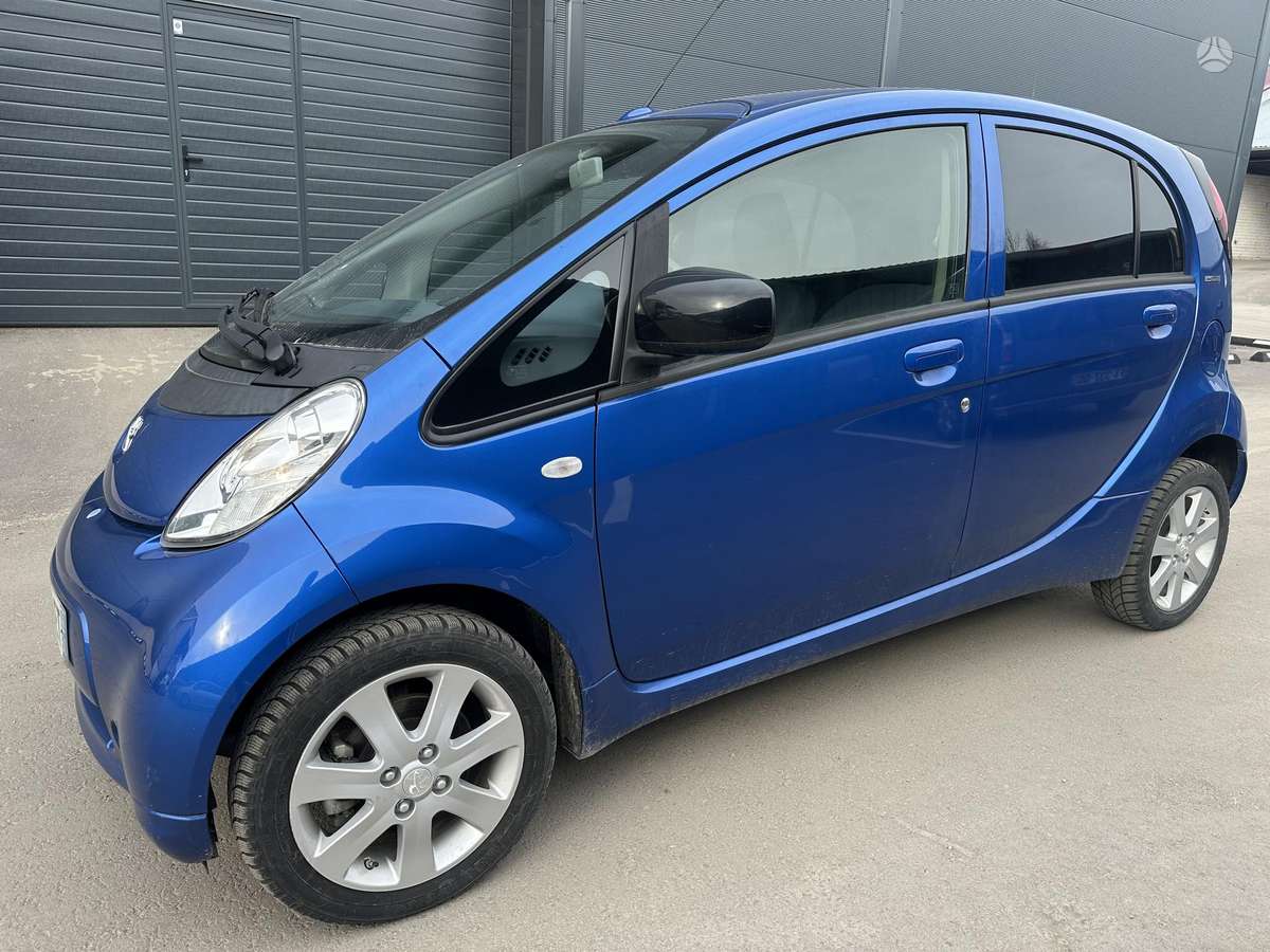 Peugeot iOn, 15 kWh, hatchback