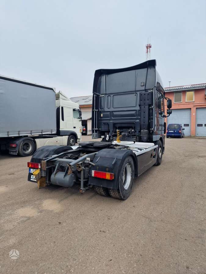 DAF 105,460, double sleeper