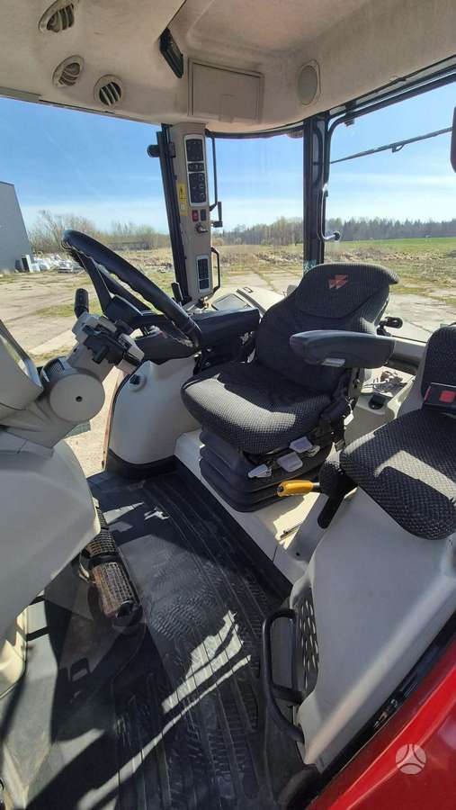 Massey Ferguson 6713S, тракторы