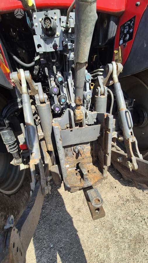 Massey Ferguson 6713S, тракторы