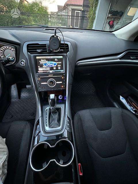 Ford Mondeo, 2.0 l., hatchback