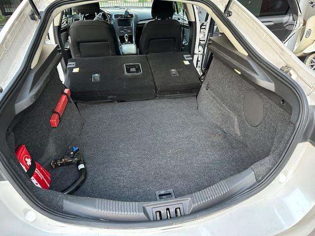 Ford Mondeo, 2.0 l., hatchback