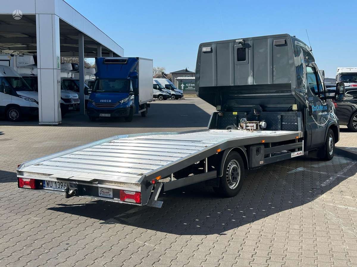 Iveco 35S18, auto transporters