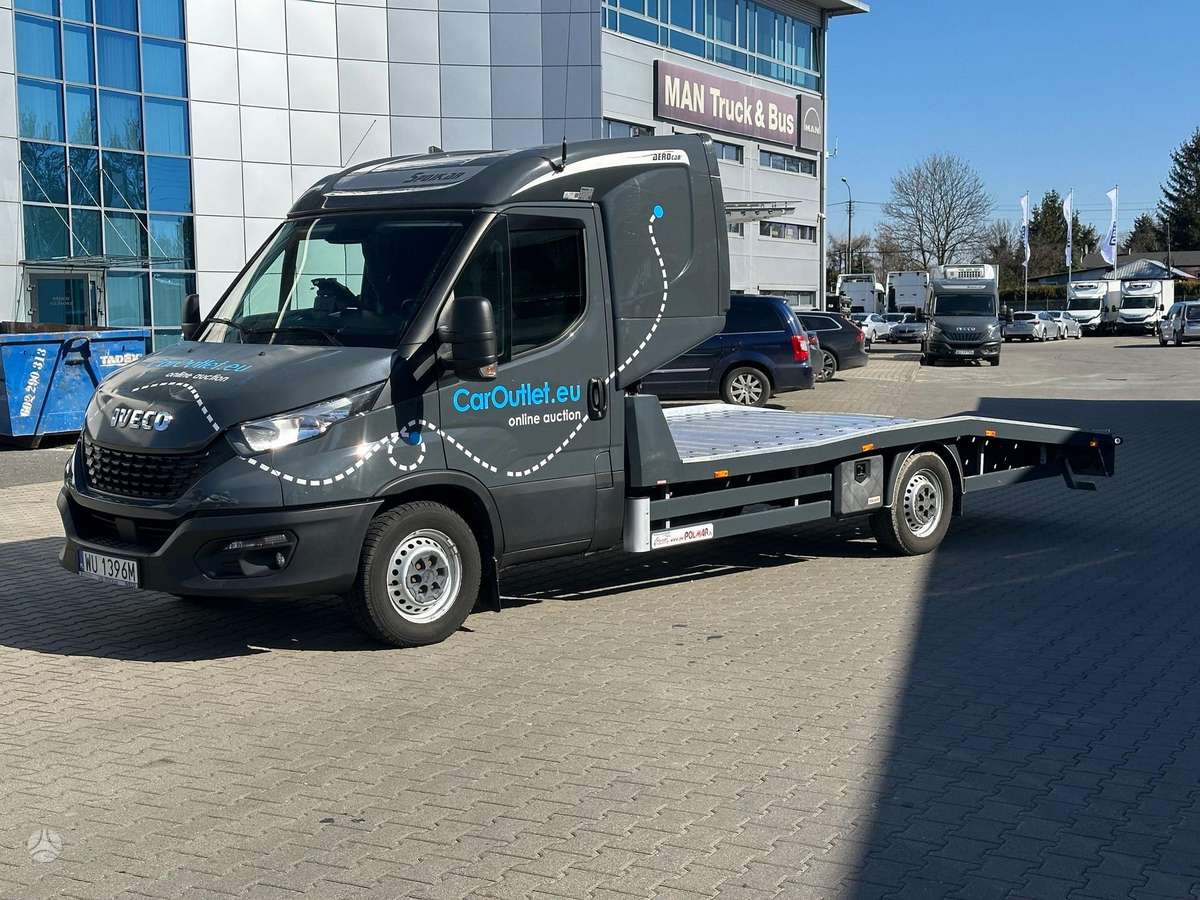 Iveco 35S18, auto transporters