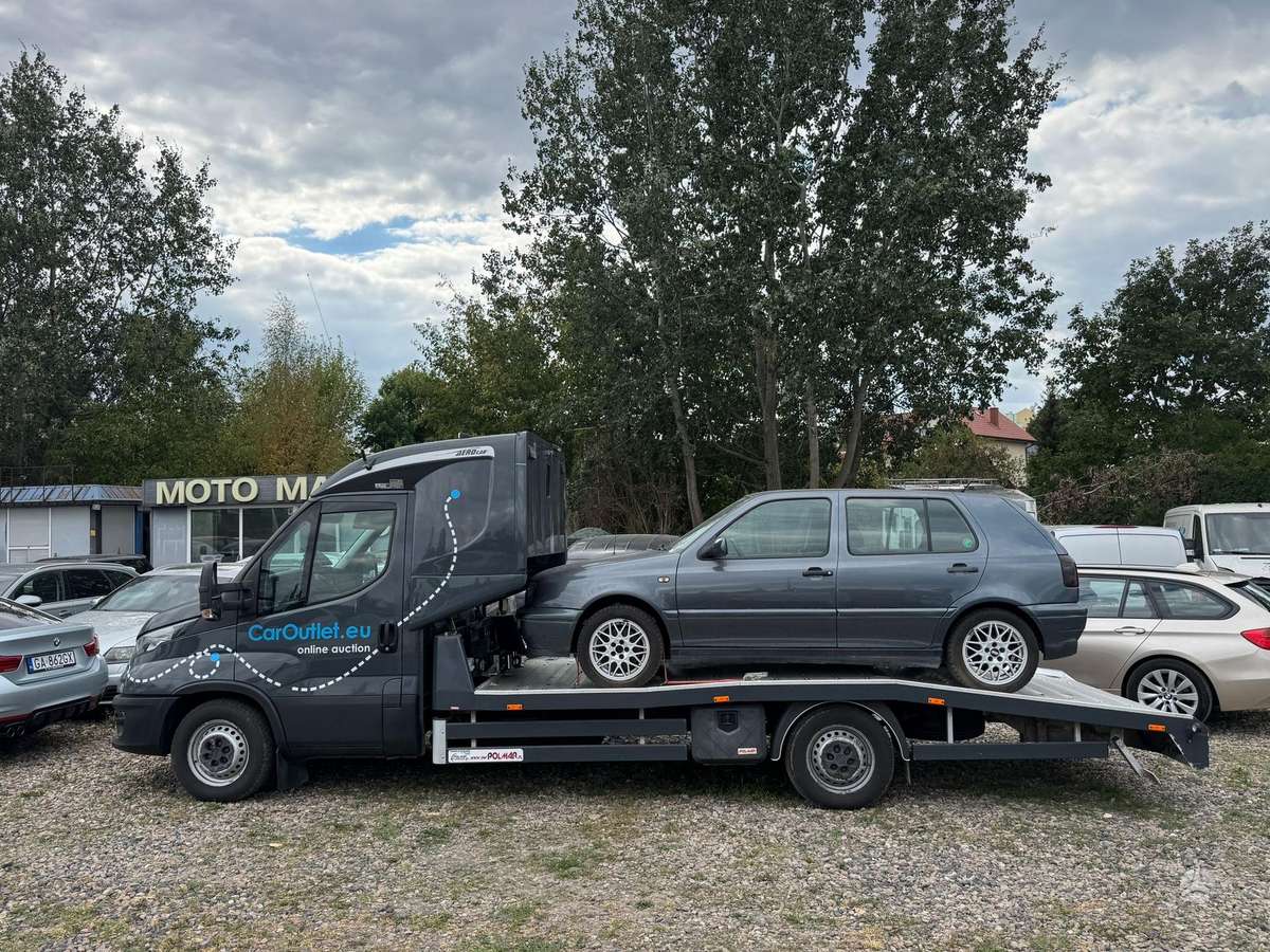 Iveco 35S18, auto transporters