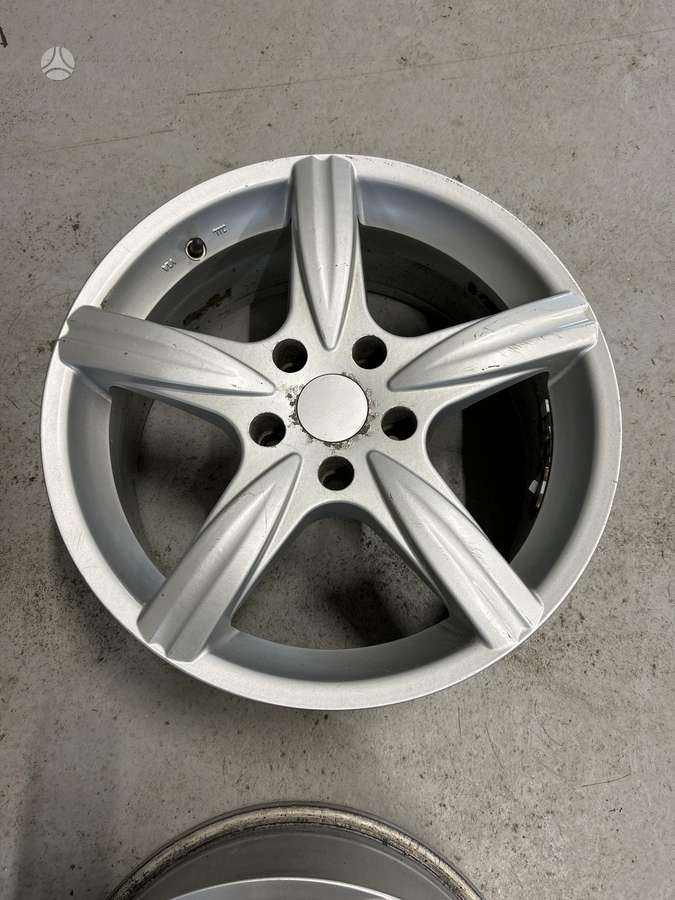 Hyundai, light alloy, R17