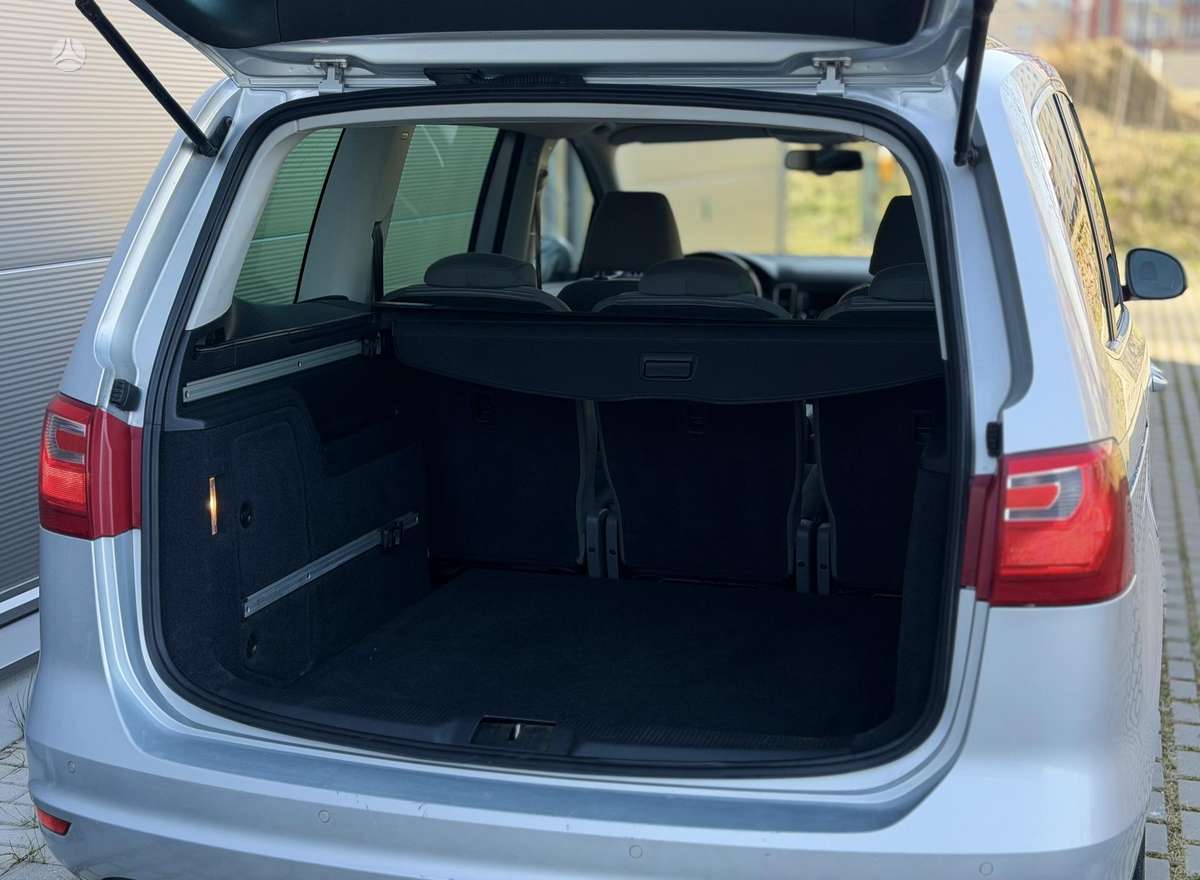 Seat Alhambra, 2.0 l., Минивэн