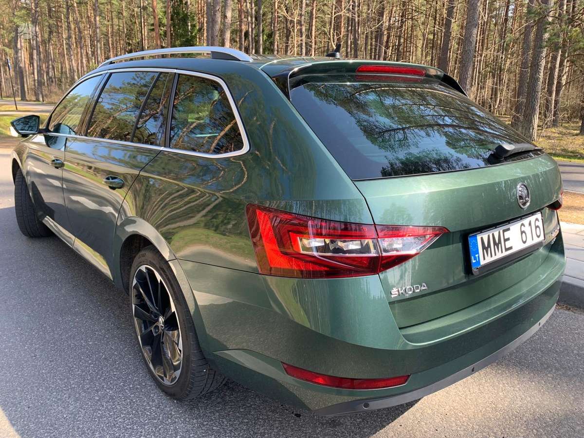 Skoda Superb, 2.0 l., Универсал