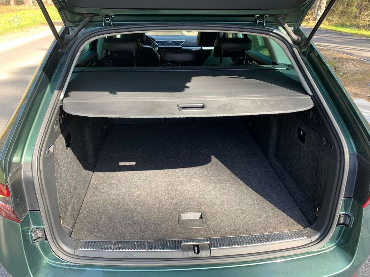 Skoda Superb, 2.0 l., Универсал
