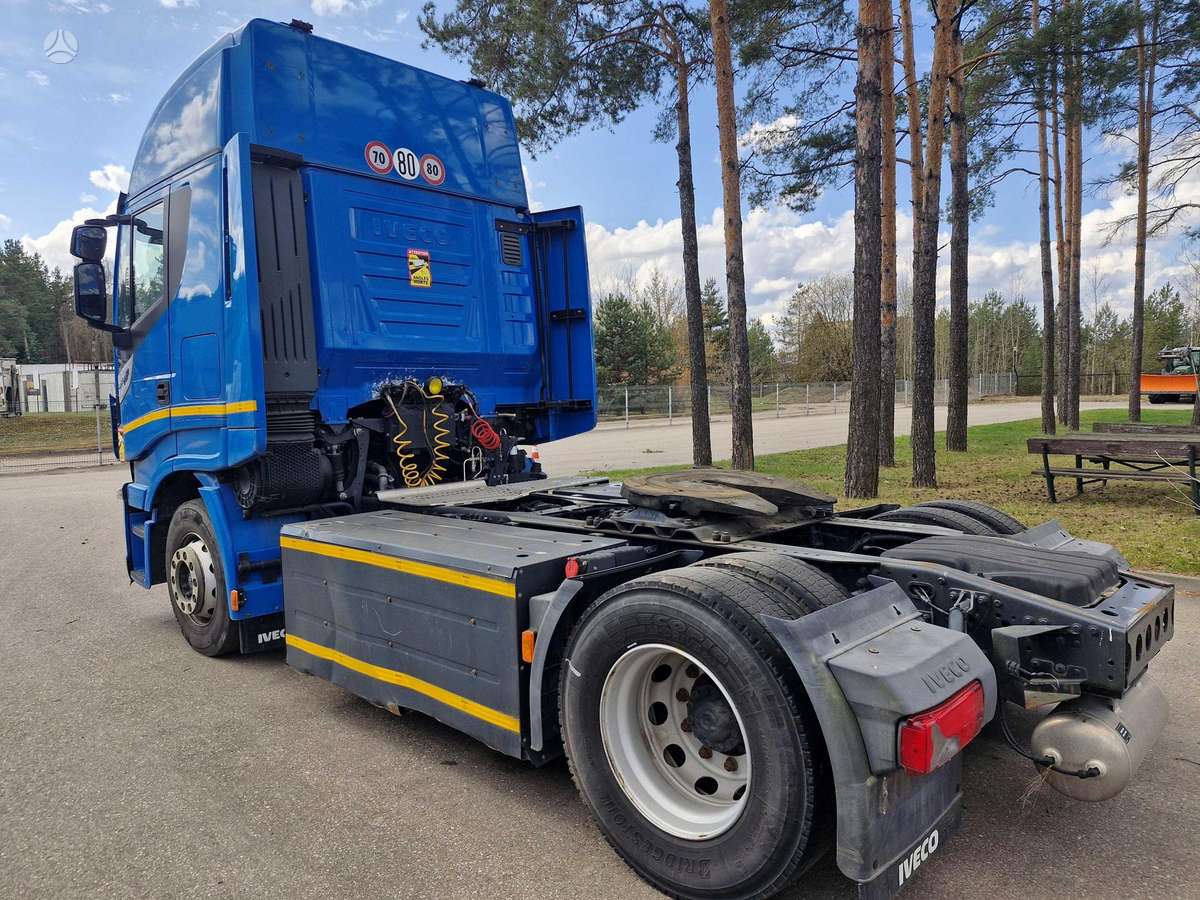 Iveco AS440S46 T/P CNG, double sleeper