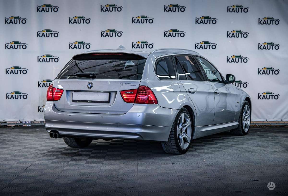 BMW 325, 3.0 l., Универсал