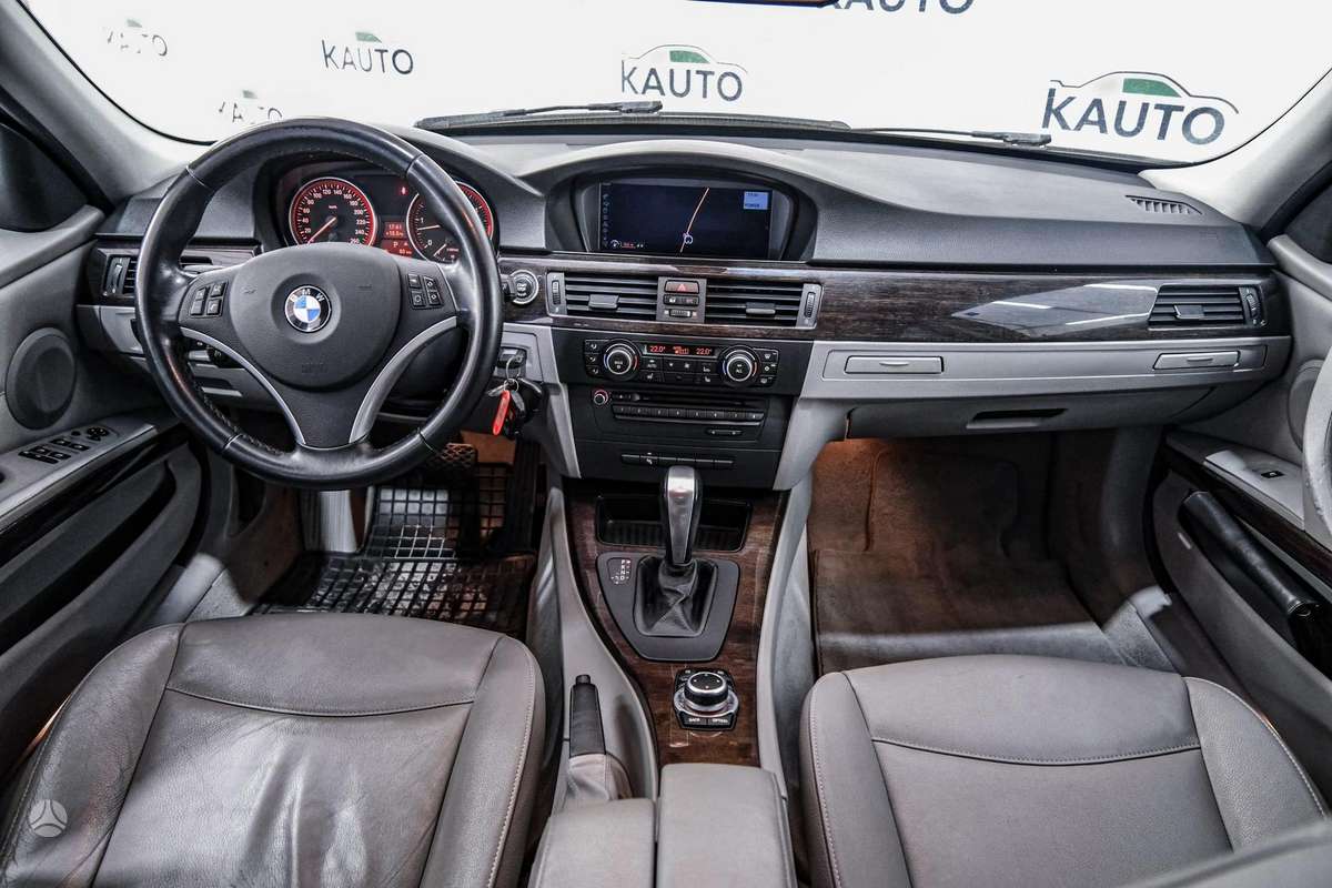 BMW 325, 3.0 l., wagon